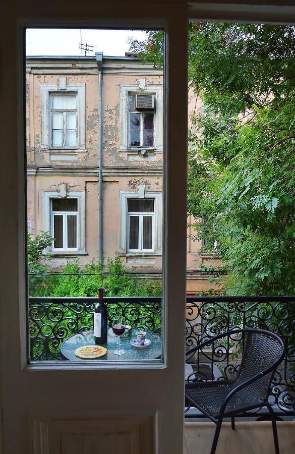 Always Welcome Тбілісі Екстер'єр фото